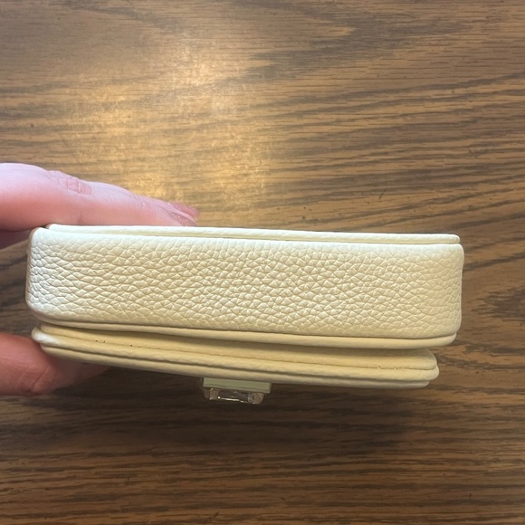 NWOT Dress Up Your Purse Micro Paris 15 in Cream Leather with Gold Hardware - Picture 6 of 8